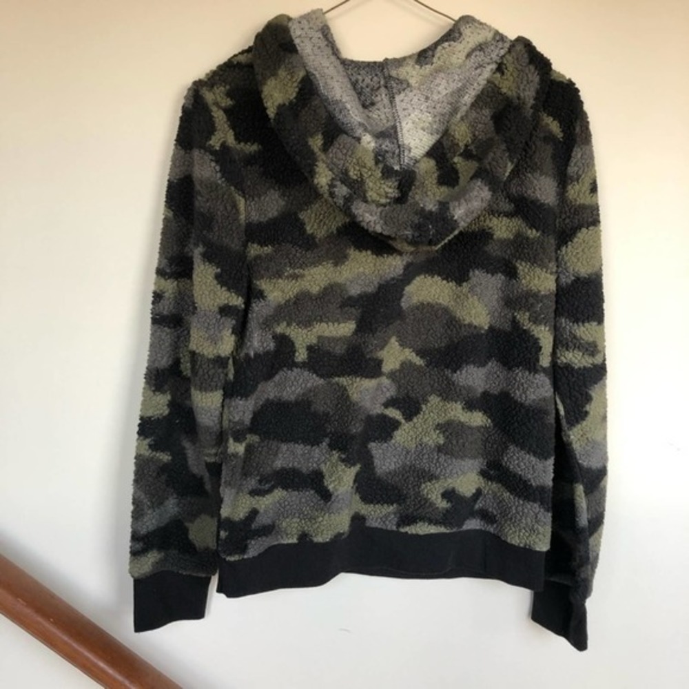 green camouflage faux sherpa‎ fuzzy quarter zip hooded long sleeve sweater - Picture 5 of 6